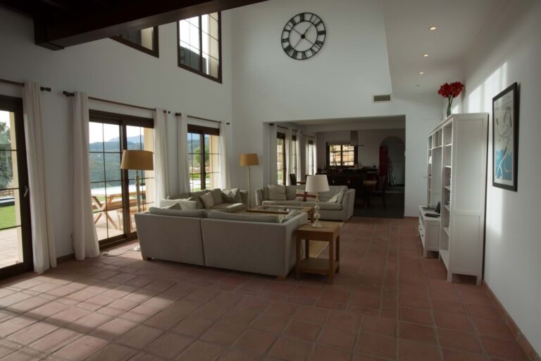 villa_cielo_costa_del_sol_mhbland_travel_services-3