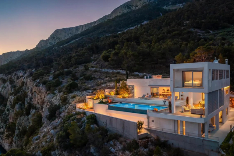 Villa Orchid