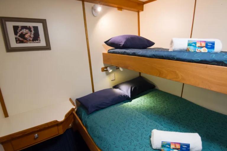 LiveAboard Australia