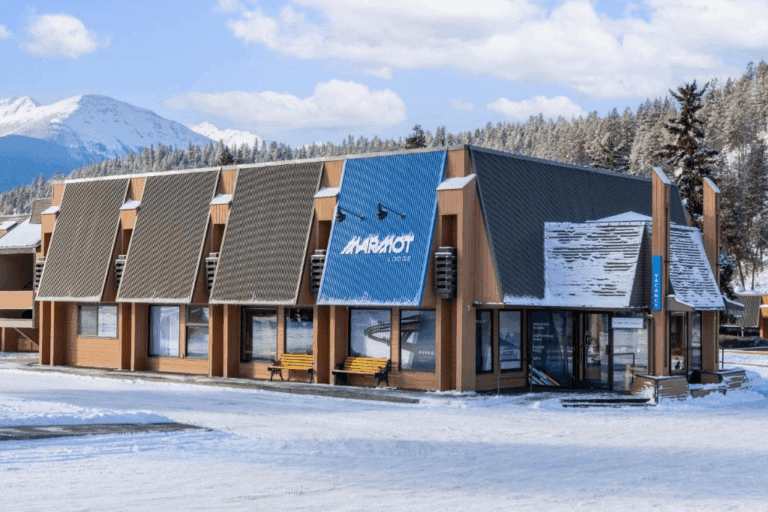 Marmot Lodge - Jasper National Park